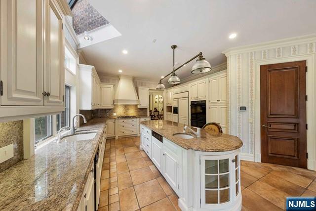 property viewer photo 22