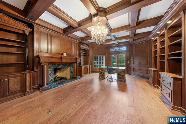 property viewer photo 23