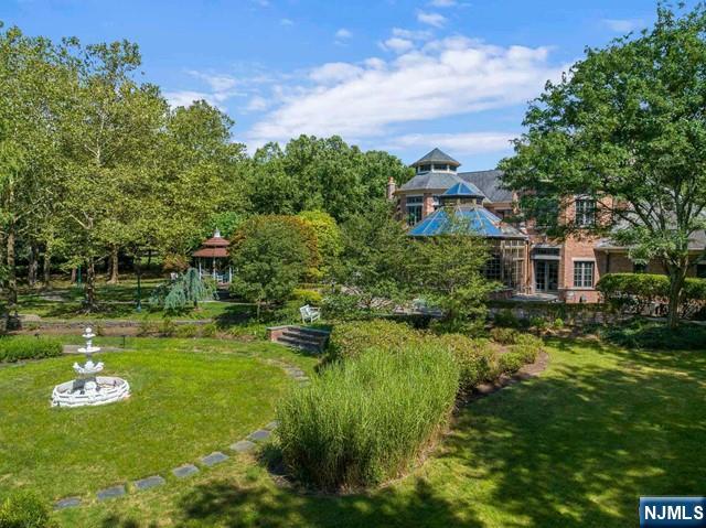 property viewer photo 49