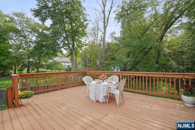 property viewer photo 19