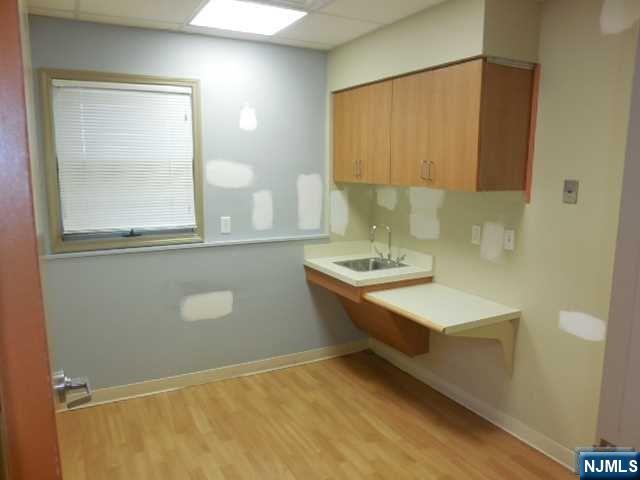 property viewer photo 11
