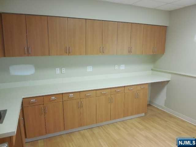 property viewer photo 18