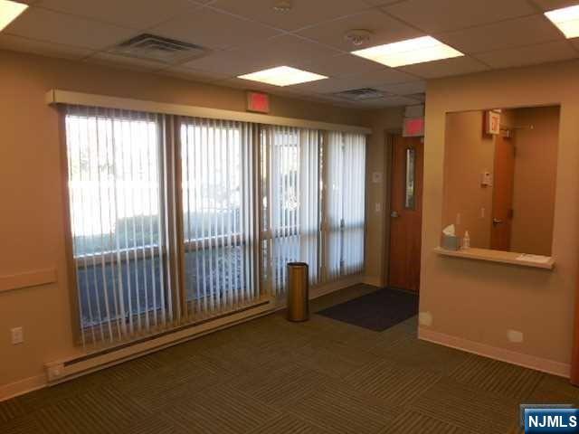 property viewer photo 6
