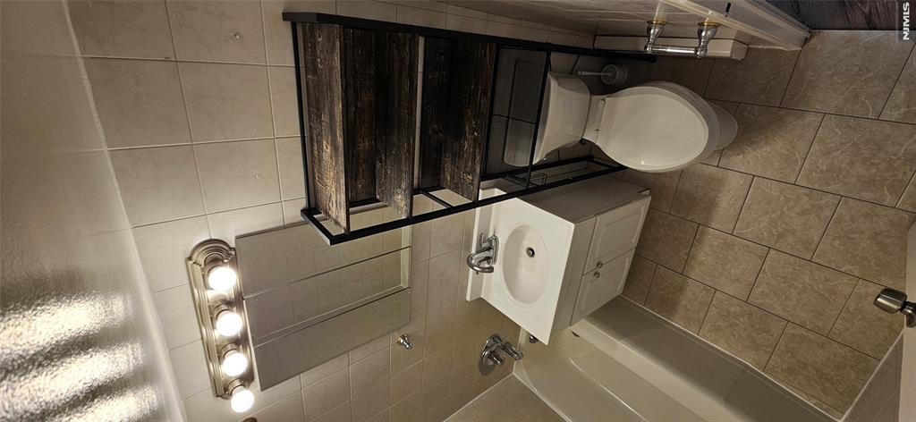 property viewer photo 22