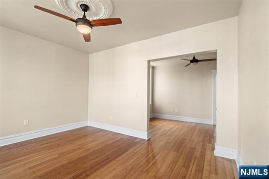 property viewer photo 17
