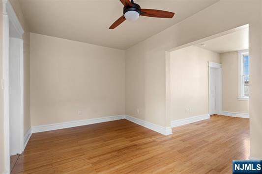 property viewer photo 19