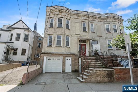 property viewer photo 25