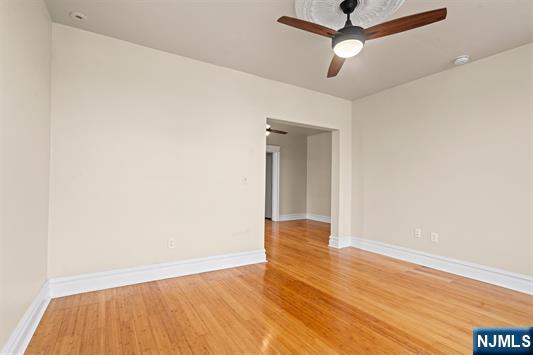 property viewer photo 40
