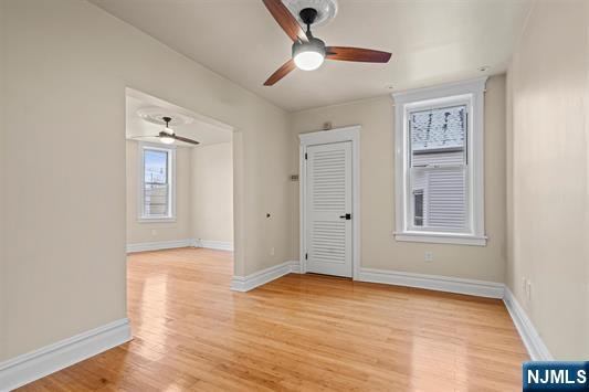 property viewer photo 42
