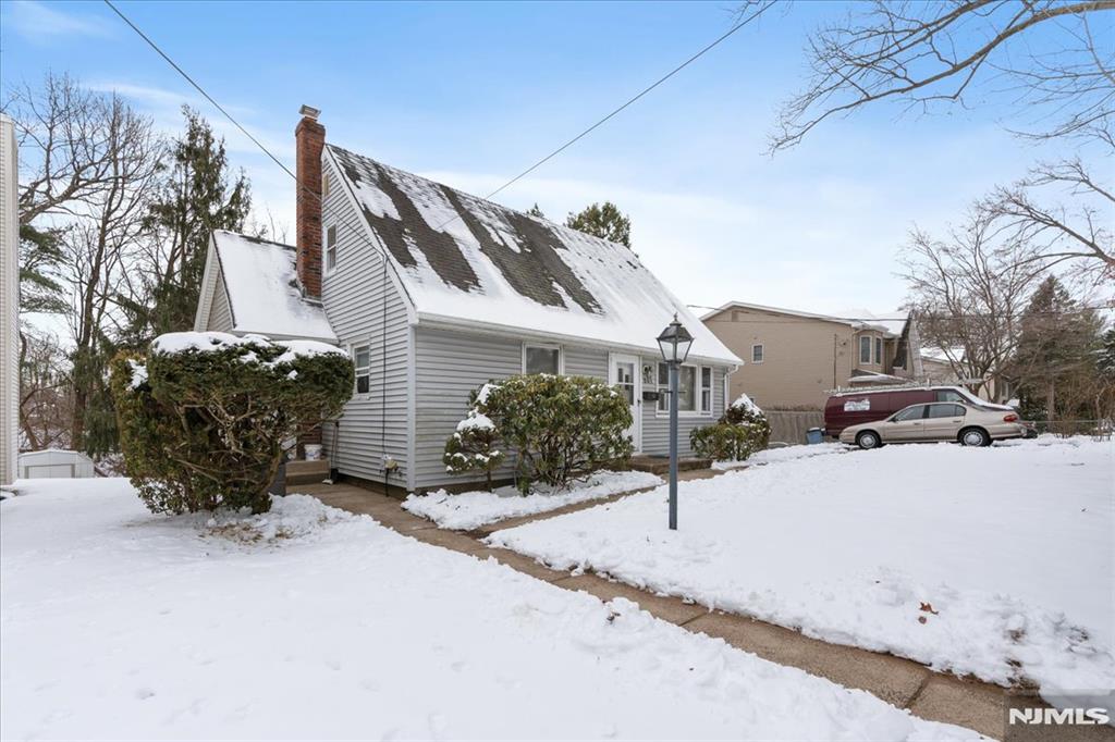 property viewer photo 1