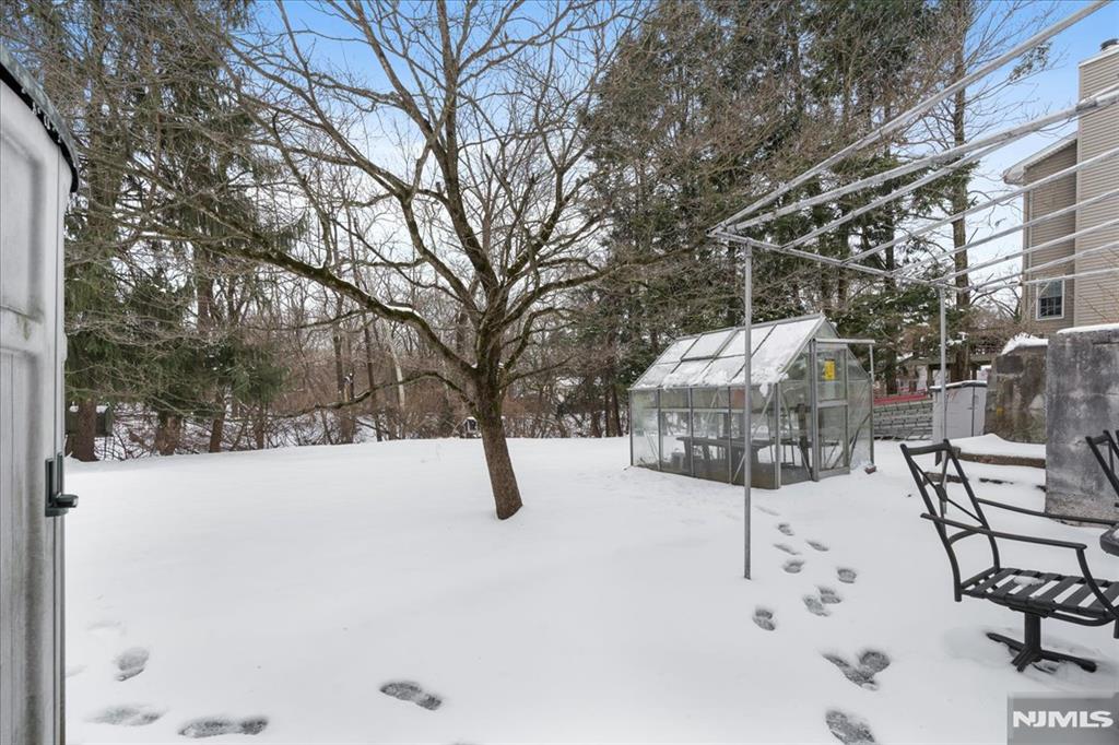 property viewer photo 11