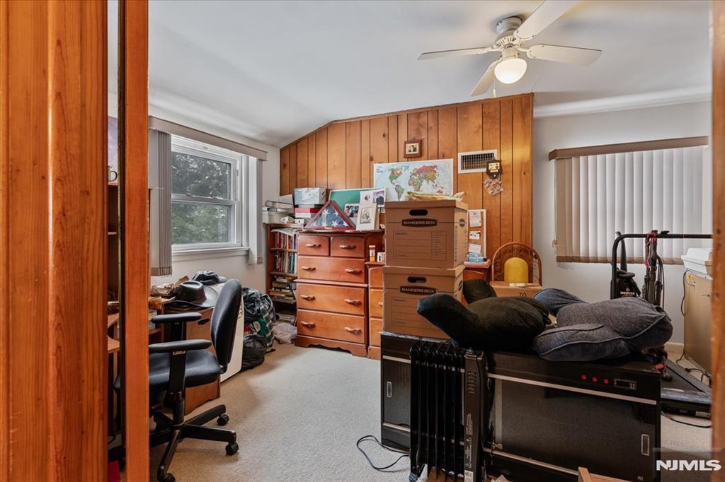property viewer photo 5