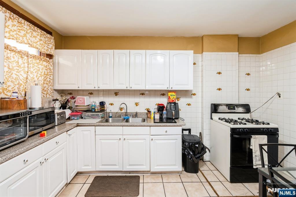 property viewer photo 21