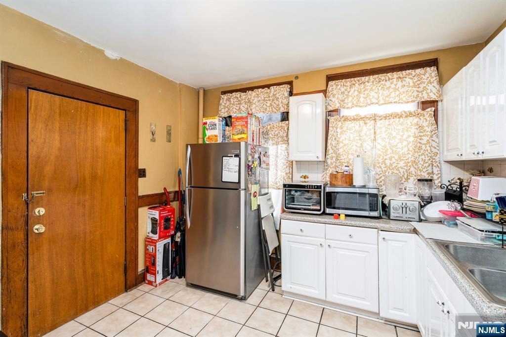 property viewer photo 22