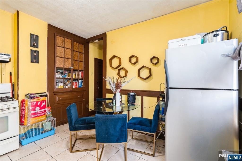 property viewer photo 32