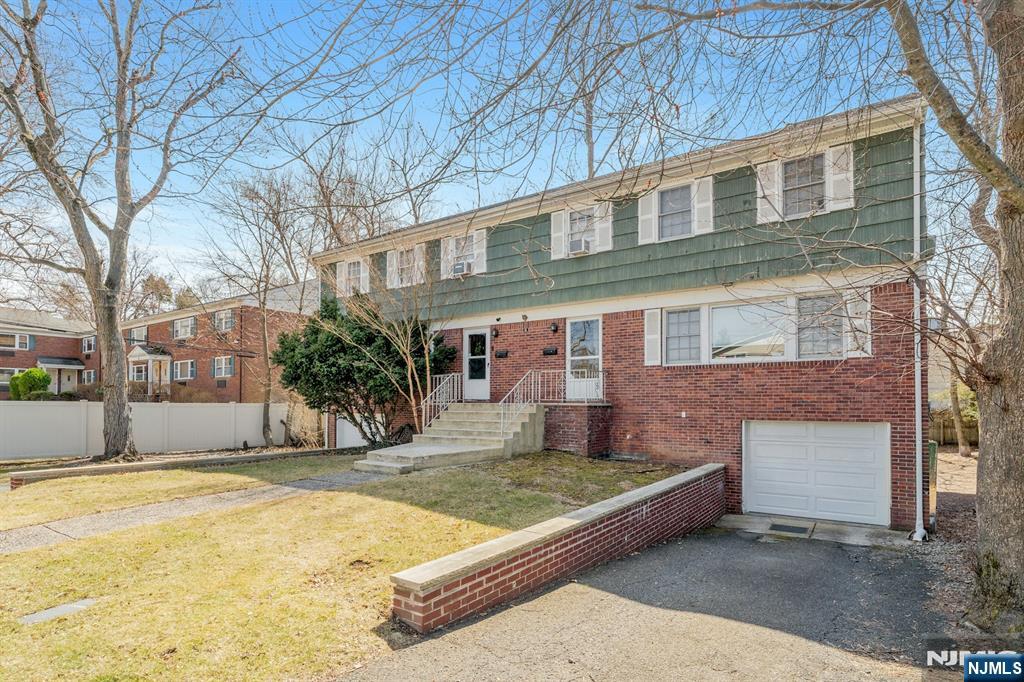 property viewer photo 2