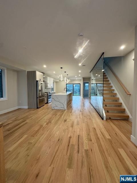 property viewer photo 20