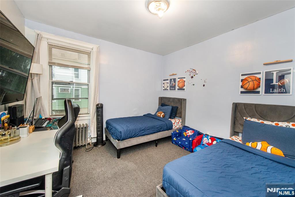 property viewer photo 25
