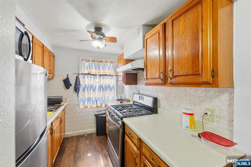property viewer photo 13