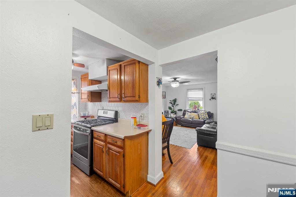 property viewer photo 20