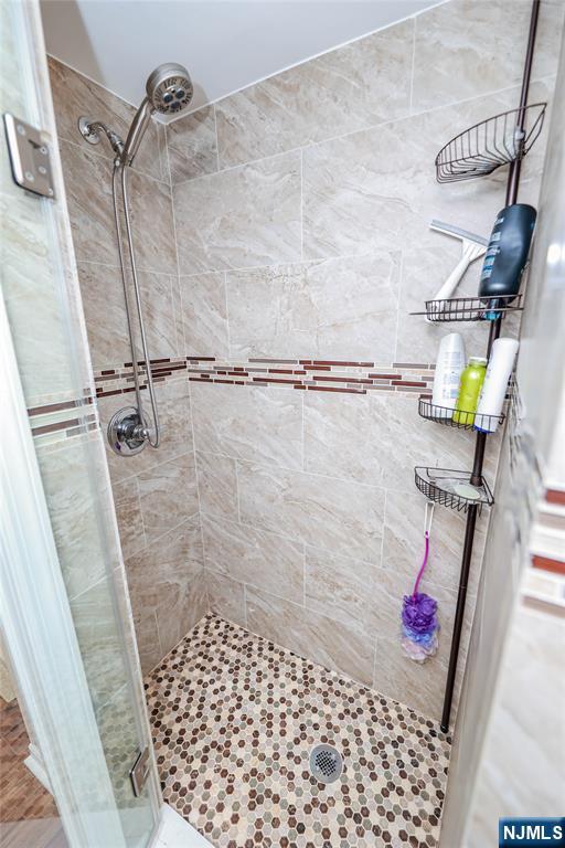 property viewer photo 30