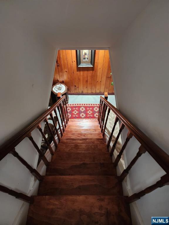 property viewer photo 34