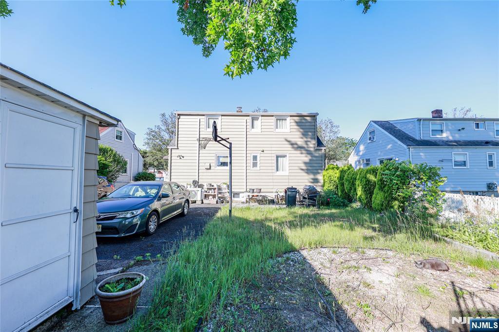 property viewer photo 40