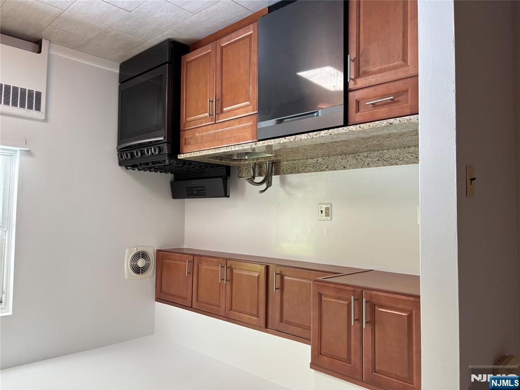 property viewer photo 2