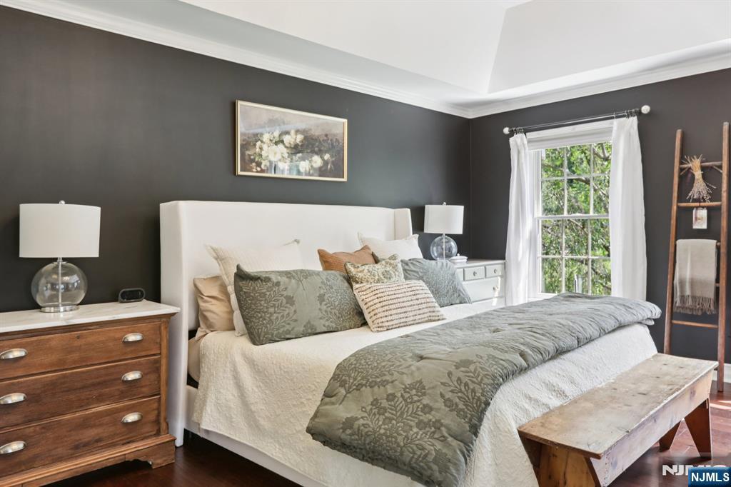 property viewer photo 27