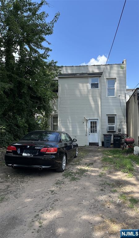 main property photo 14