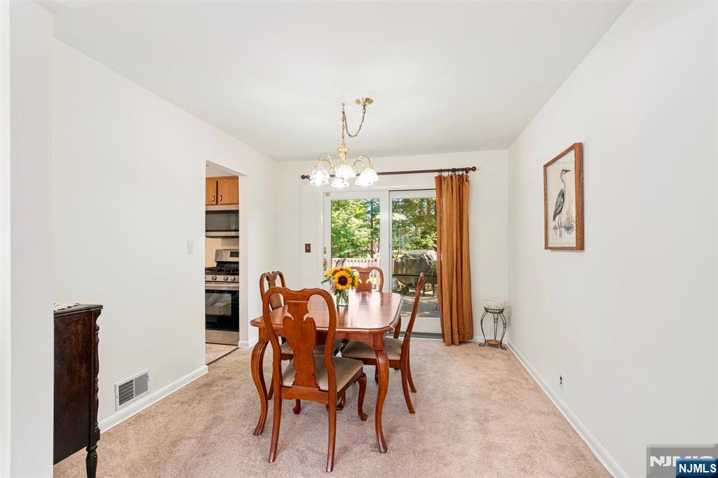property viewer photo 5