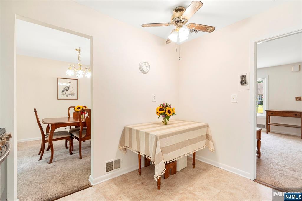 property viewer photo 8