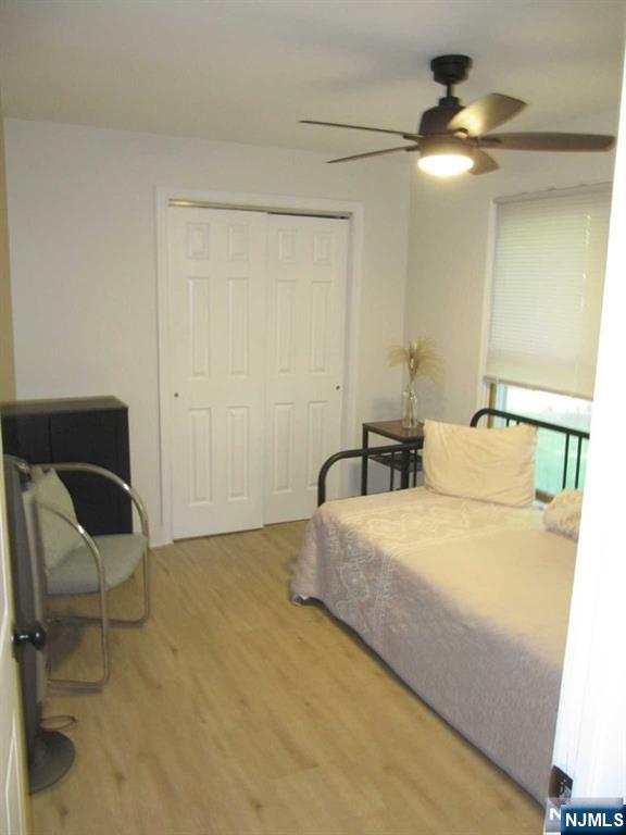 property viewer photo 16