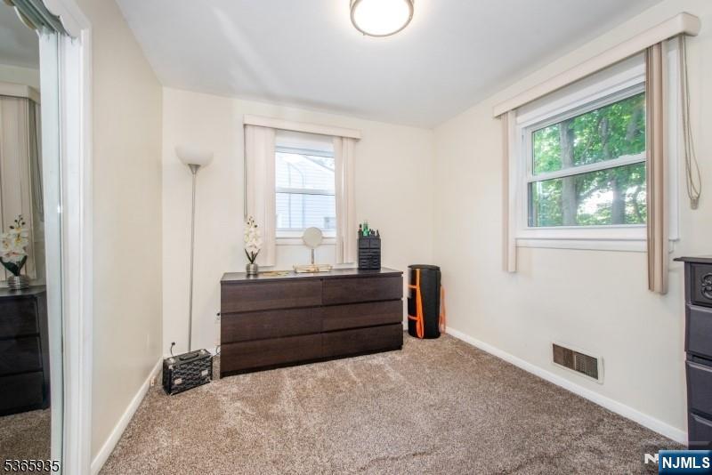 property viewer photo 24