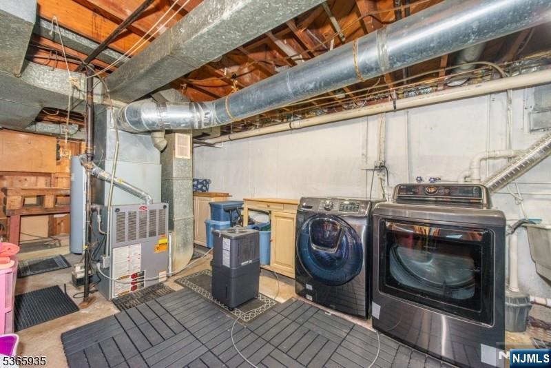 property viewer photo 30