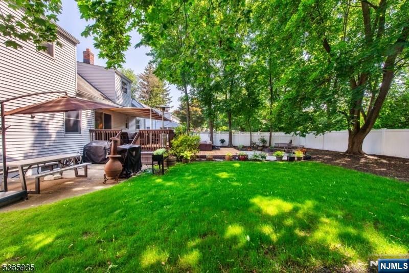 property viewer photo 5