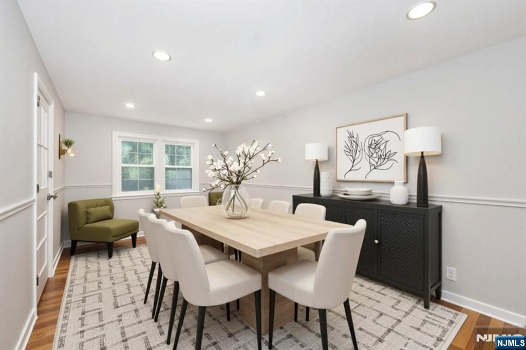 property viewer photo 8