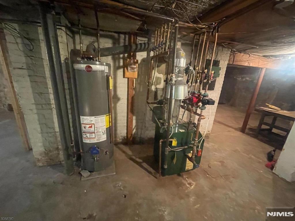 main property photo 20