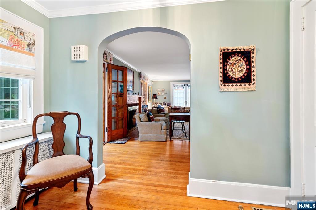 property viewer photo 4