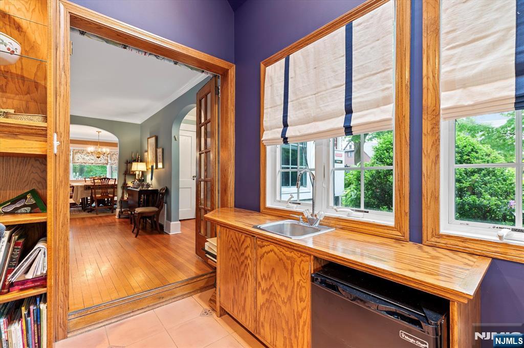property viewer photo 6