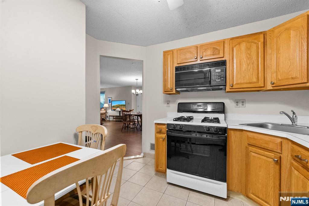 property viewer photo 17