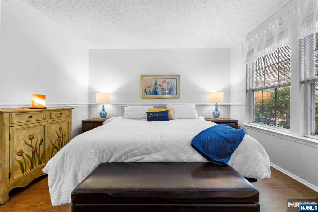 property viewer photo 22