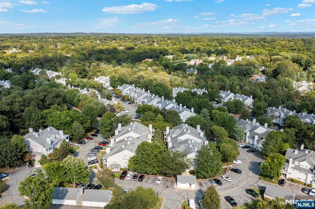 property viewer photo 41