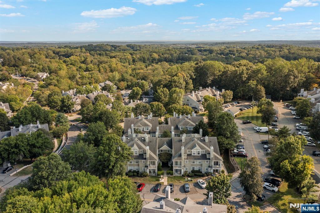property viewer photo 43