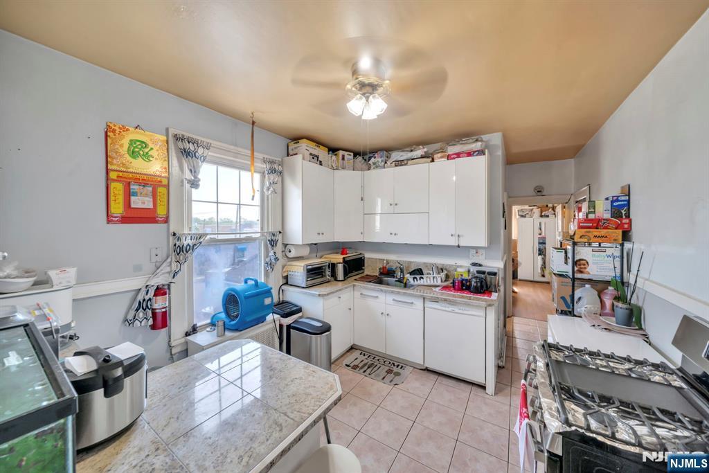property viewer photo 14