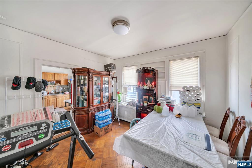 property viewer photo 19