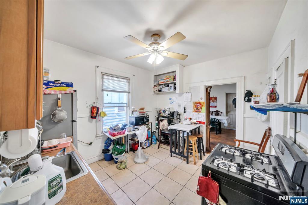 property viewer photo 20