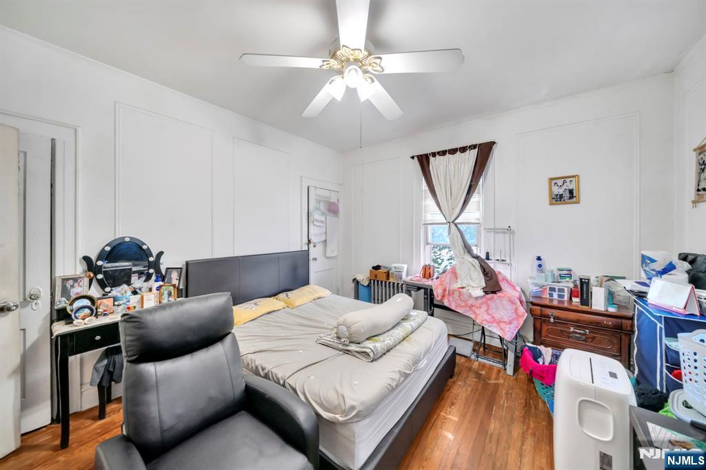 property viewer photo 24