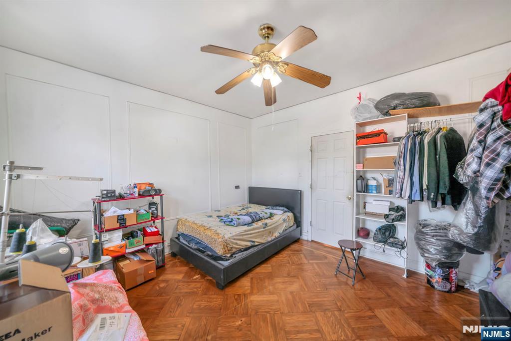 property viewer photo 27