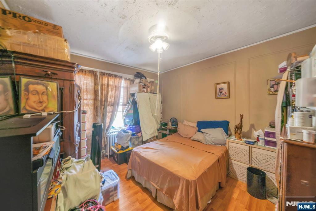 property viewer photo 32
